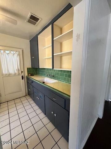 2722 E 5th Street, Tucson, AZ 85716