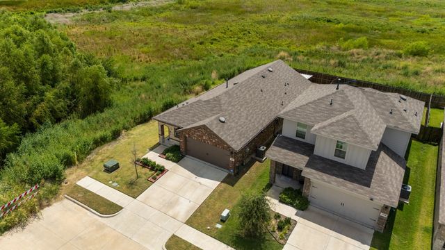 1501 Dilley Lane, Forney, TX 75126