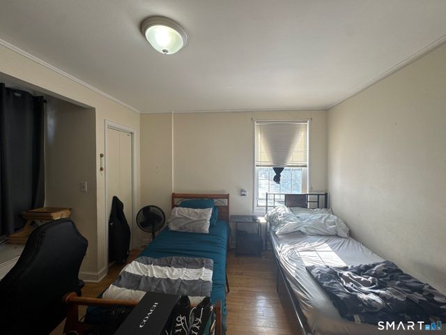 211 Louisiana Avenue D, Bridgeport, CT 06610