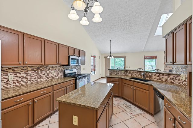 3612 Mariners Way, Lewis Center, OH 43035