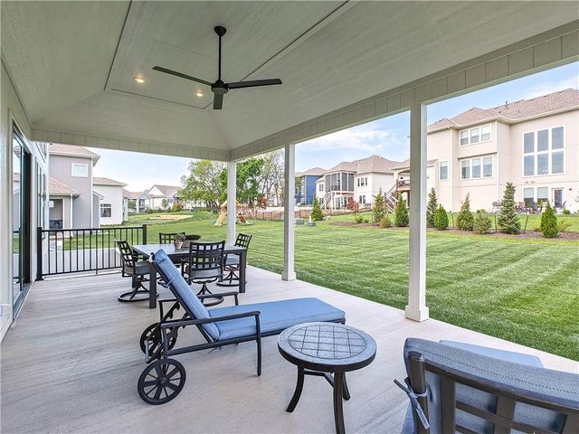 17212 Nieman Road, Overland Park, KS 66221