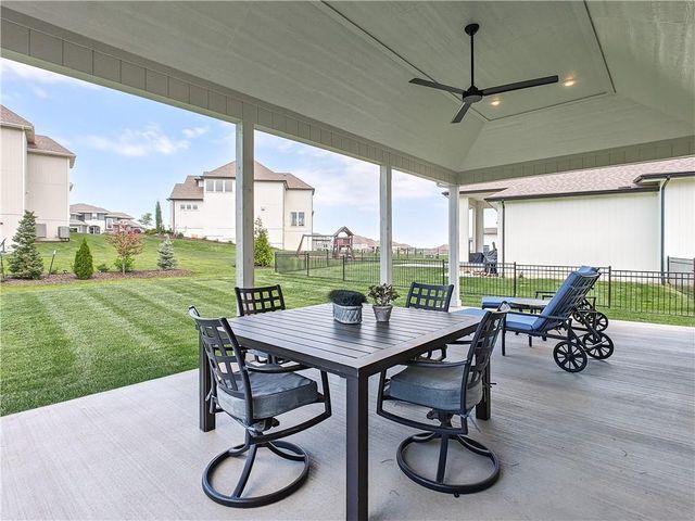 17212 Nieman Road, Overland Park, KS 66221