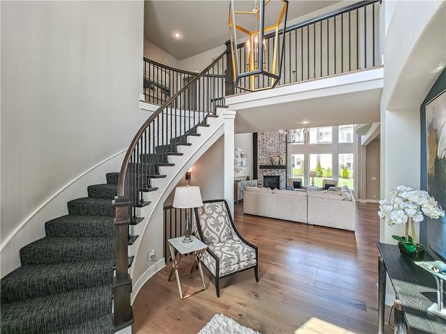 17212 Nieman Road, Overland Park, KS 66221