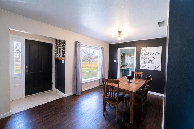 520 E 12th Street, Littlefield, TX 79339