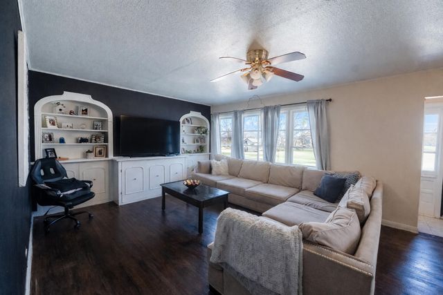 520 E 12th Street, Littlefield, TX 79339