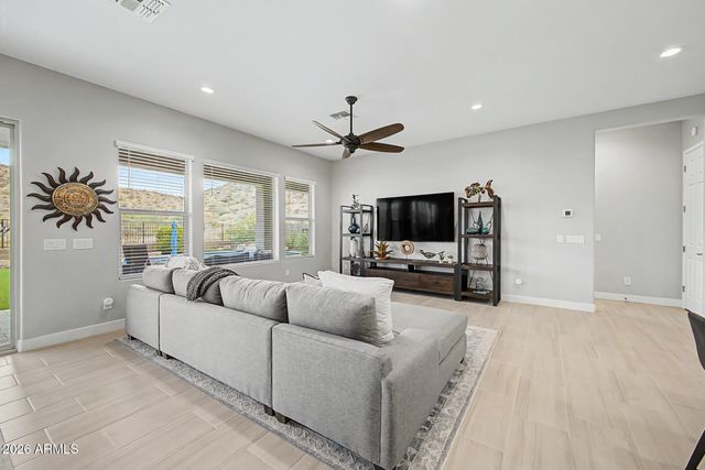 16601 W FAWN Drive, Goodyear, AZ 85338