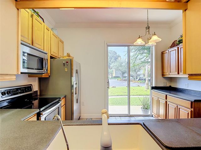 6808 DALI AVENUE 106, Land O Lakes, FL 34637