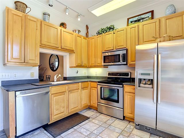 6808 DALI AVENUE 106, Land O Lakes, FL 34637