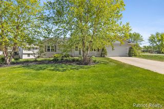 1330 Monte Carlo Drive, Jenison, MI 49428