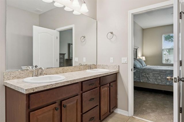1134 WHITE WATER BAY DRIVE, Groveland, FL 34736