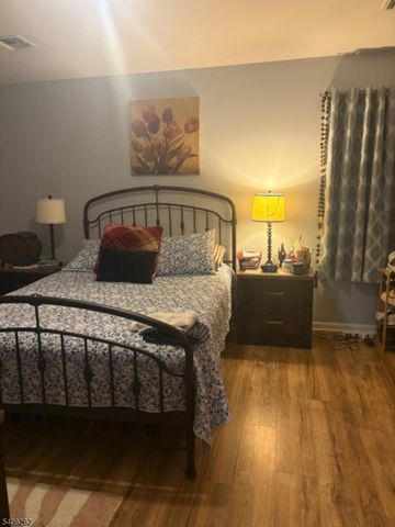 1720 Grier Ave, Linden City, NJ 07036