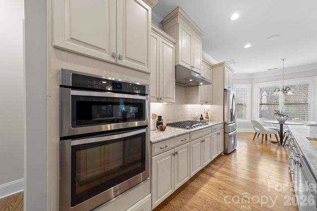 14817 High Bluff Court, Charlotte, NC 28278