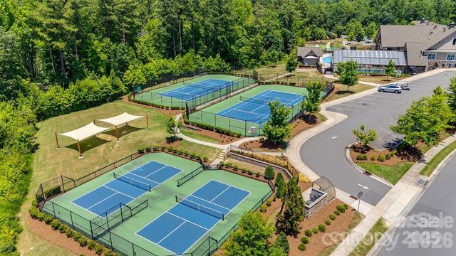 14817 High Bluff Court, Charlotte, NC 28278