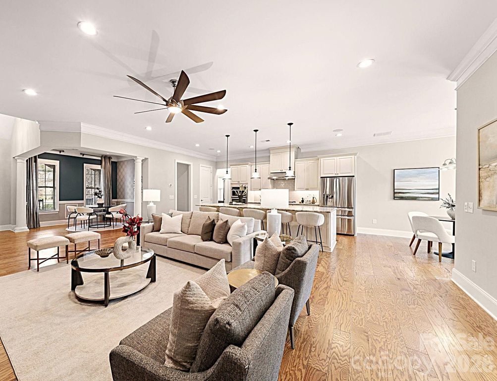 14817 High Bluff Court, Charlotte, NC 28278