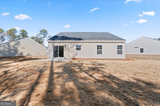 180 Foxridge Court, Metter, GA 30439