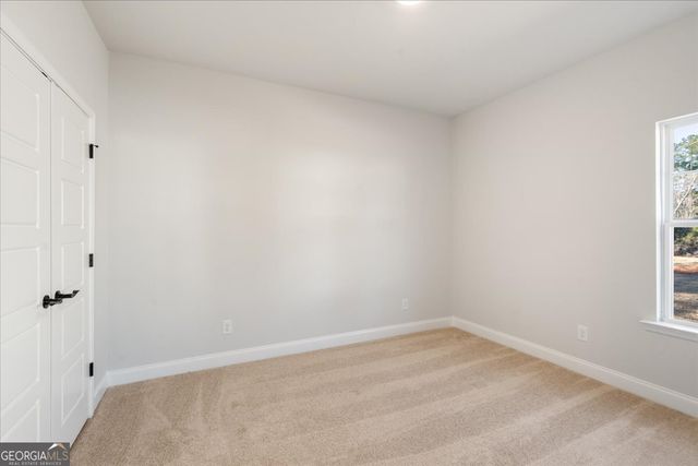 180 Foxridge Court, Metter, GA 30439