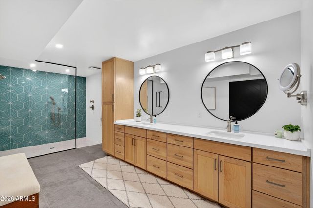 10214 N 44TH Street, Phoenix, AZ 85028