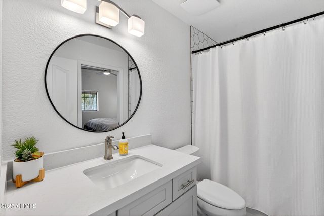 10214 N 44TH Street, Phoenix, AZ 85028