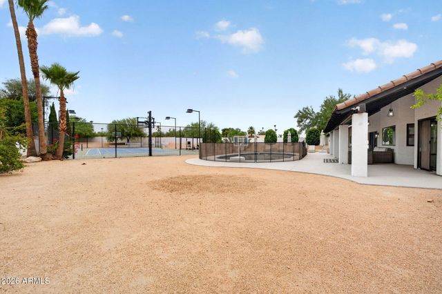 10214 N 44TH Street, Phoenix, AZ 85028