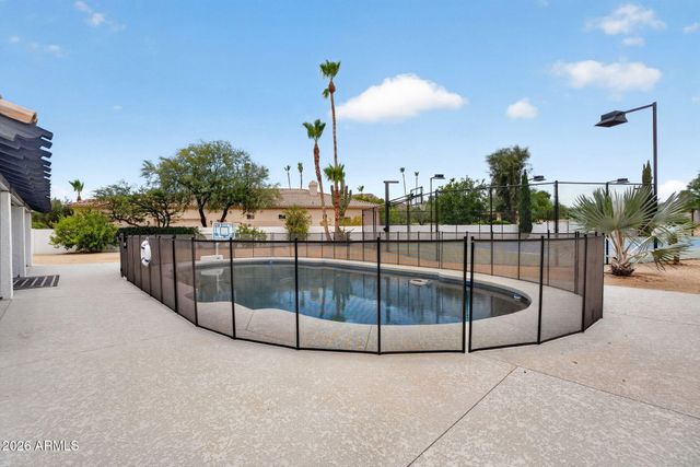 10214 N 44TH Street, Phoenix, AZ 85028