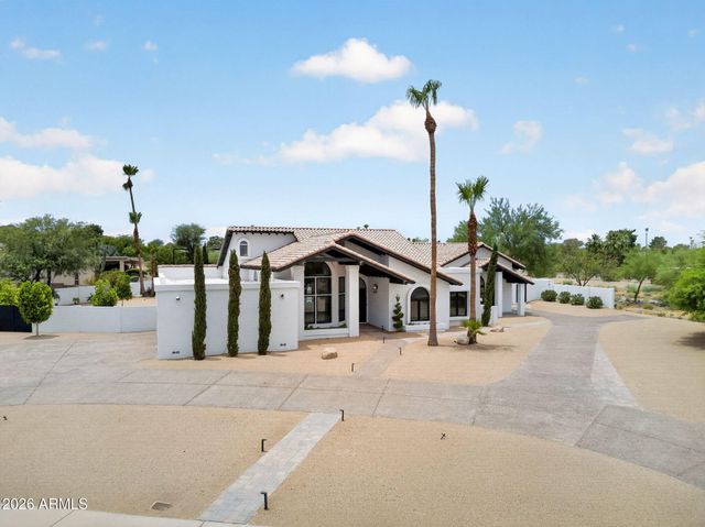 10214 N 44TH Street, Phoenix, AZ 85028