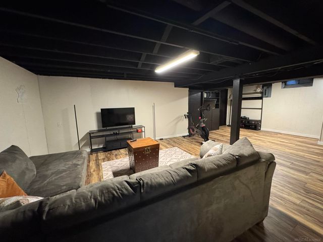 21306 Briarcliff Street, Saint Clair Shores, MI 48082