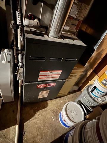 21306 Briarcliff Street, Saint Clair Shores, MI 48082