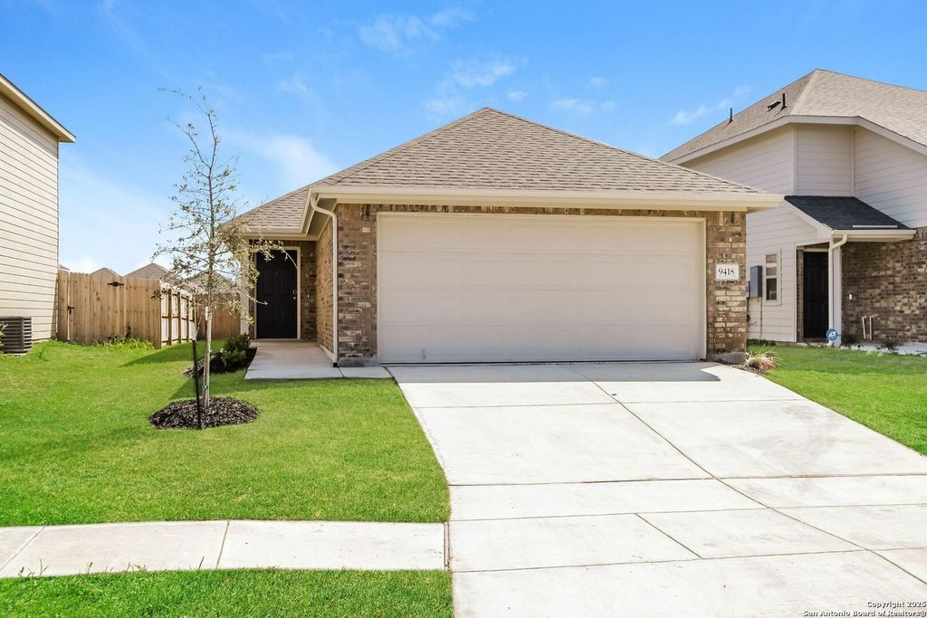 9418 Somers Bed, San Antonio, TX 78223