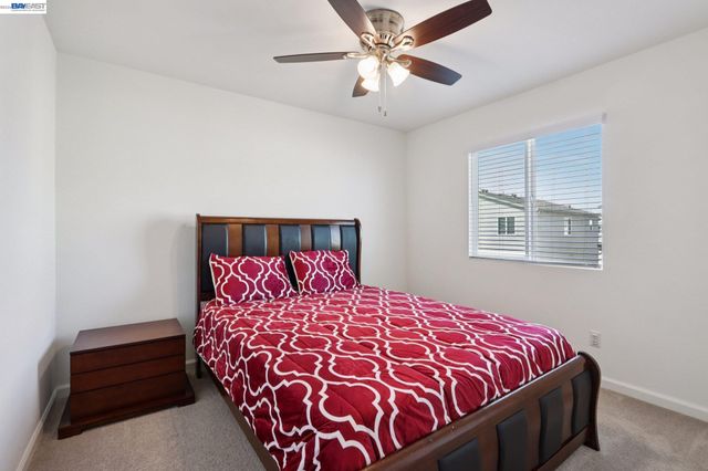 1449 Dorona Ln, Manteca, CA 95336