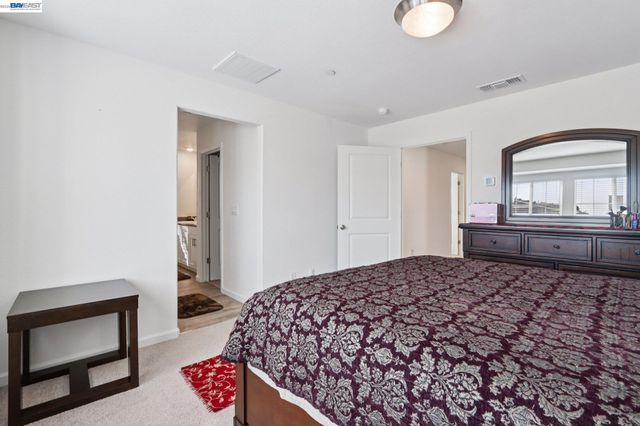 1449 Dorona Ln, Manteca, CA 95336