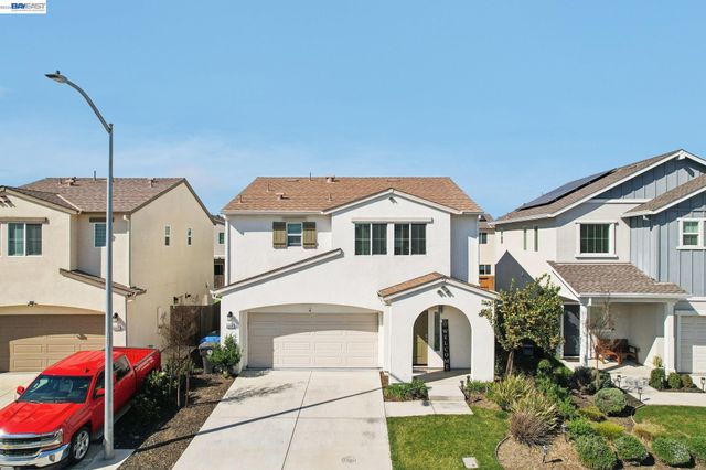 1449 Dorona Ln, Manteca, CA 95336