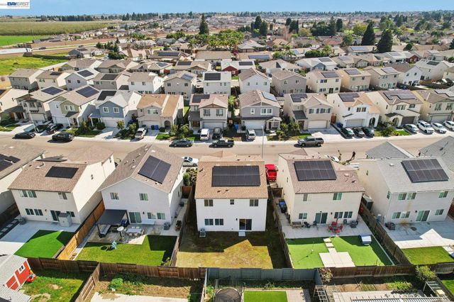 1449 Dorona Ln, Manteca, CA 95336