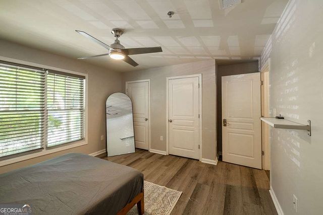 660 Barnett Shoals Road 212, Athens, GA 30605