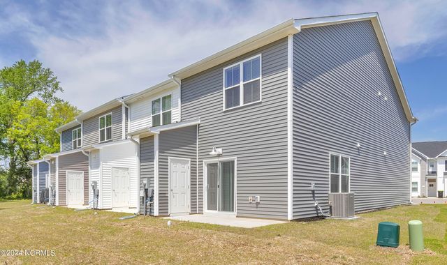 6012 Beckington Drive, Leland, NC 28451