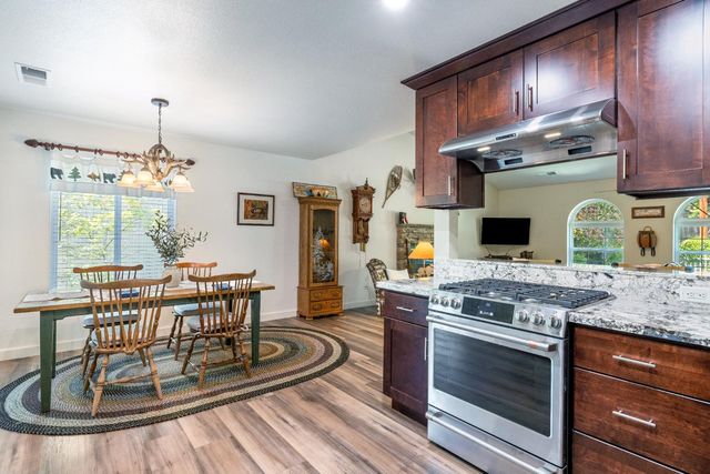 39398 Robin, Bass Lake, CA 93604