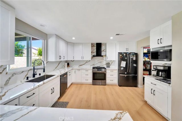 45441 Pickford, Lancaster, CA 93534