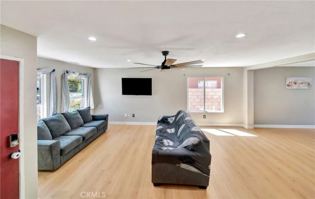 45441 Pickford, Lancaster, CA 93534
