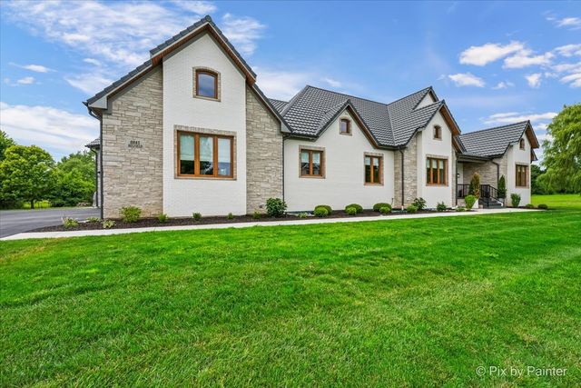 8845 Belfield Road, Lakewood, IL 60014