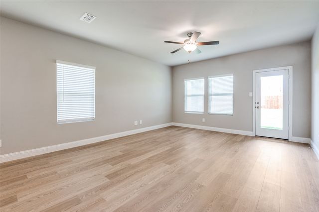 602 Ezra Lane, Mckinney, TX 75069