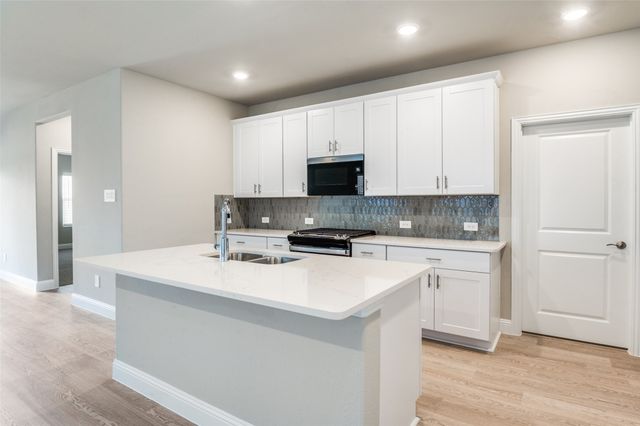 602 Ezra Lane, Mckinney, TX 75069
