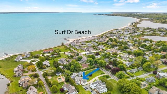 276 Shore St, Falmouth, MA 02540