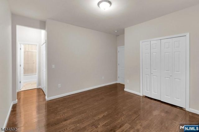 87 19th Street, East Orange, NJ 07017