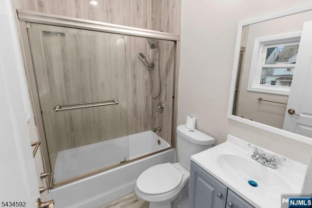 87 19th Street, East Orange, NJ 07017