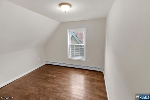 87 19th Street, East Orange, NJ 07017