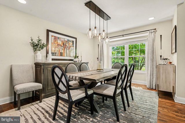 221 CANTERBURY CT, Blue Bell, PA 19422