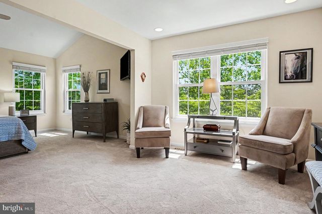 221 CANTERBURY CT, Blue Bell, PA 19422