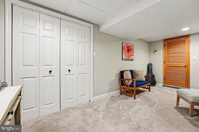 221 CANTERBURY CT, Blue Bell, PA 19422