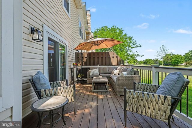 221 CANTERBURY CT, Blue Bell, PA 19422