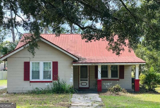 198 Holmesville Avenue, Baxley, GA 31513