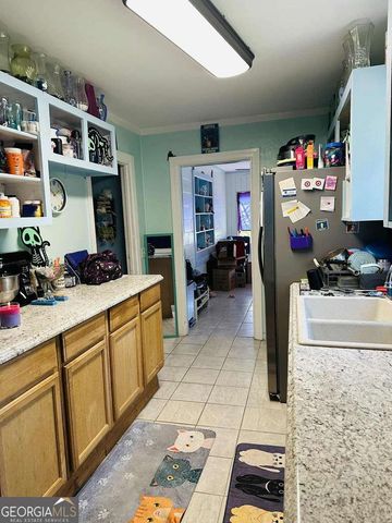 198 Holmesville Avenue, Baxley, GA 31513